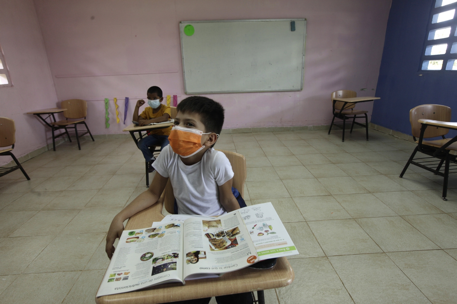 En México, el cierre de escuelas que se inició en marzo de 2020 aún se mantiene