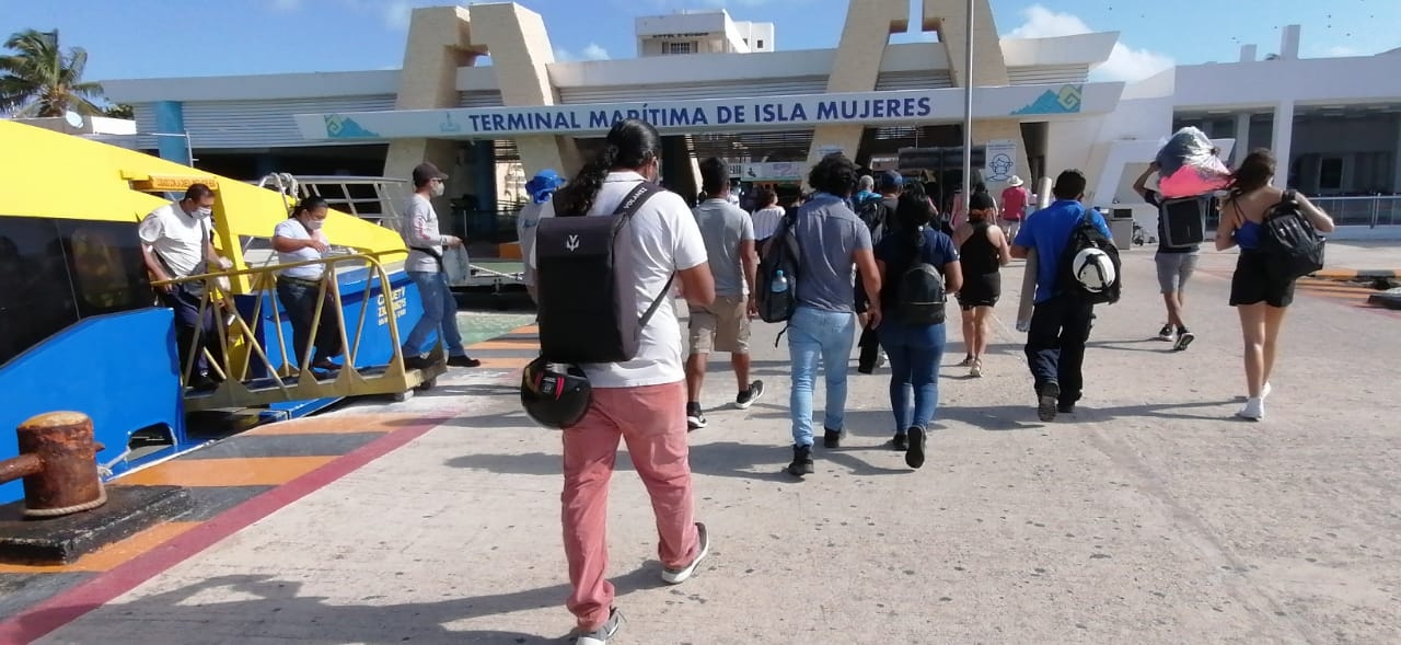 La terminal marítima de la isla lució llega este viernes