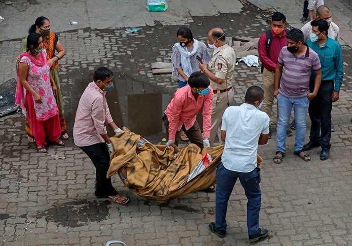 Incendio mata a 10 en hospital de pacientes COVID-19 en India