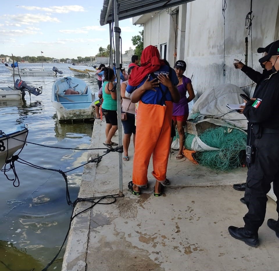 Hallan sanos y salvos a pescadores extraviados en Celestún