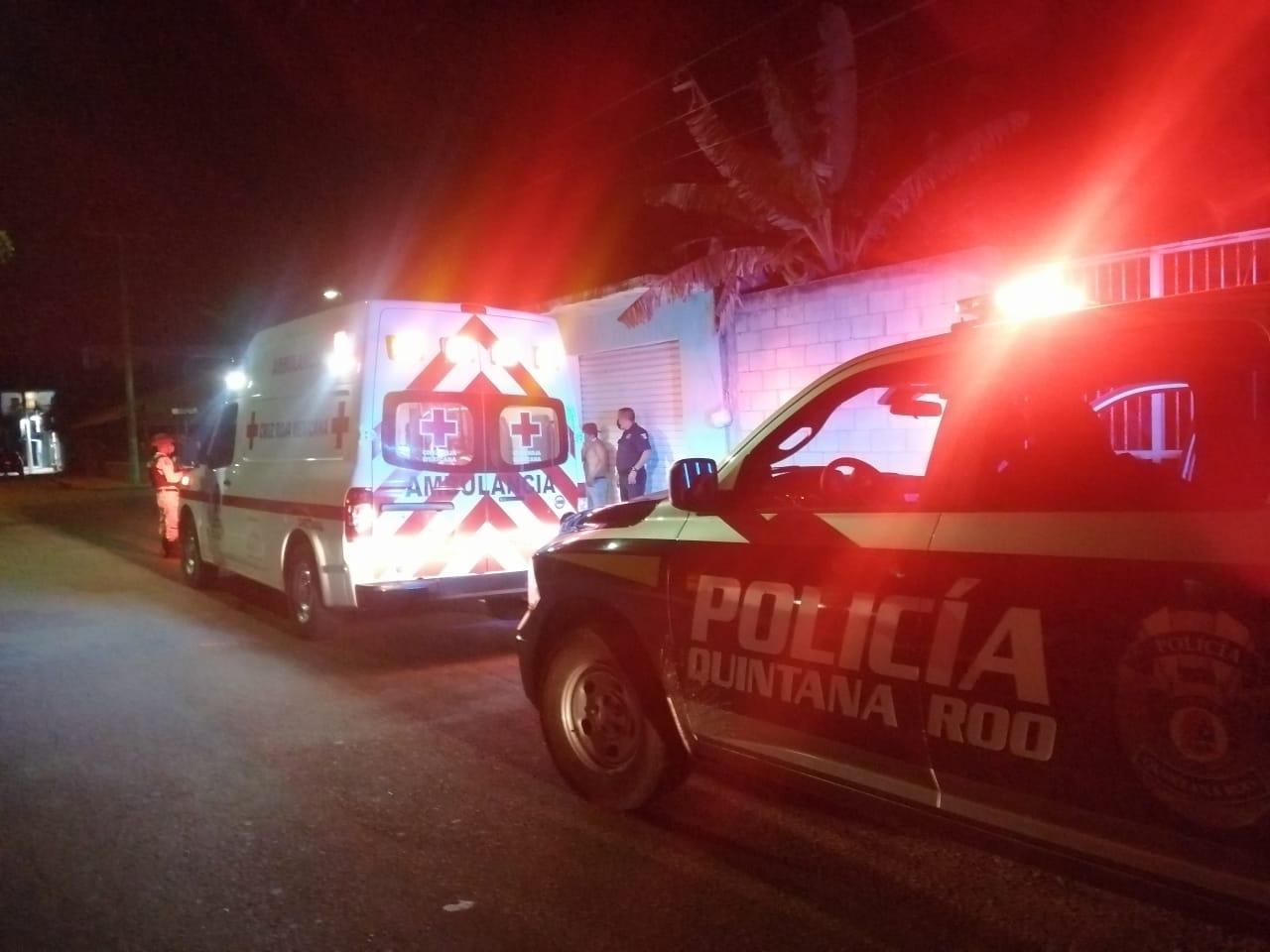 Hombre es herido en el cuello con arma blanca en calles de Chetumal