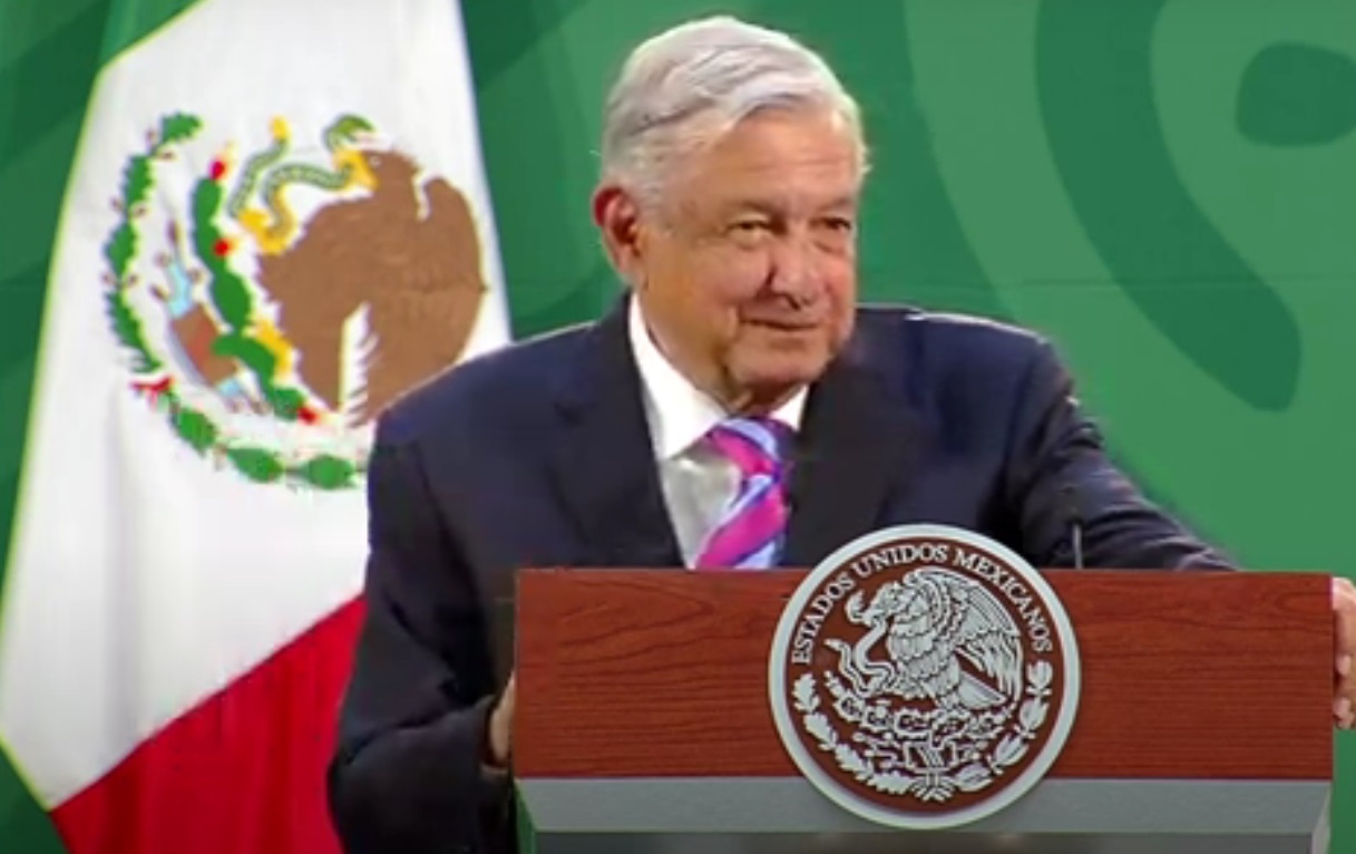 AMLO pide a Nahle que explique sobre el esquema de outsourcing que opera en Dos Bocas