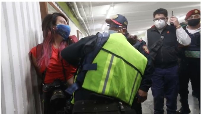 #8M2021: Suspenden a policías por agresión a fotoperiodistas en el Metro Hidalgo