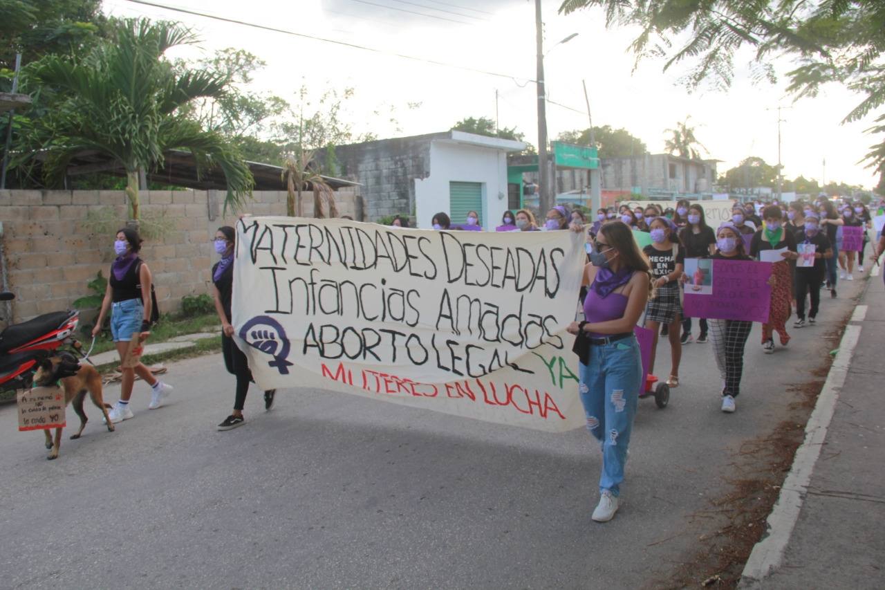 Los recorridos culminaron en el parque principal de esta ciudad para un mitin que concluyó de manera pacífica y sin contratiempo