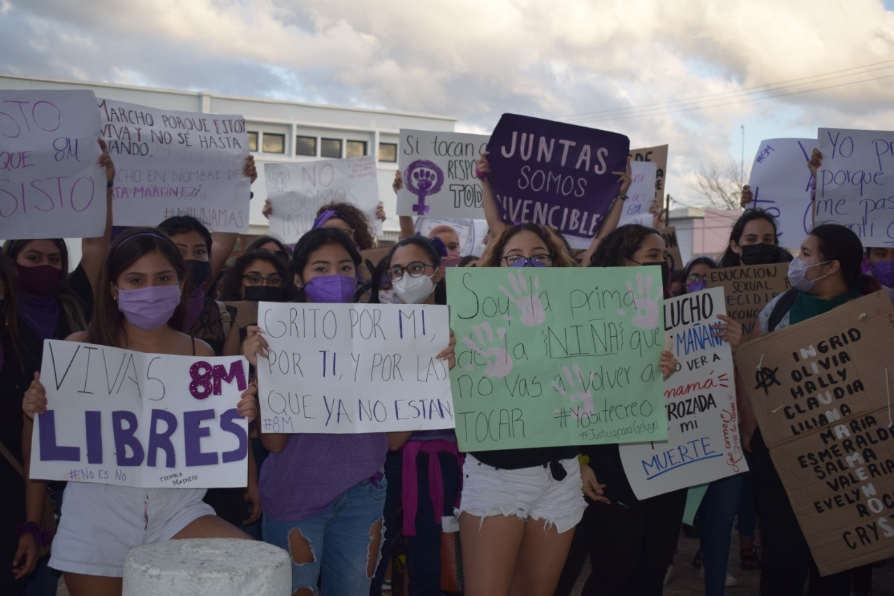 #8M2021 Desde Progreso, protestaron contra los feminicidios en México