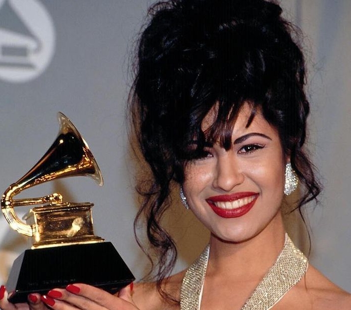 Selena Quintanilla gana su segundo Grammy a 26 años de su muerte