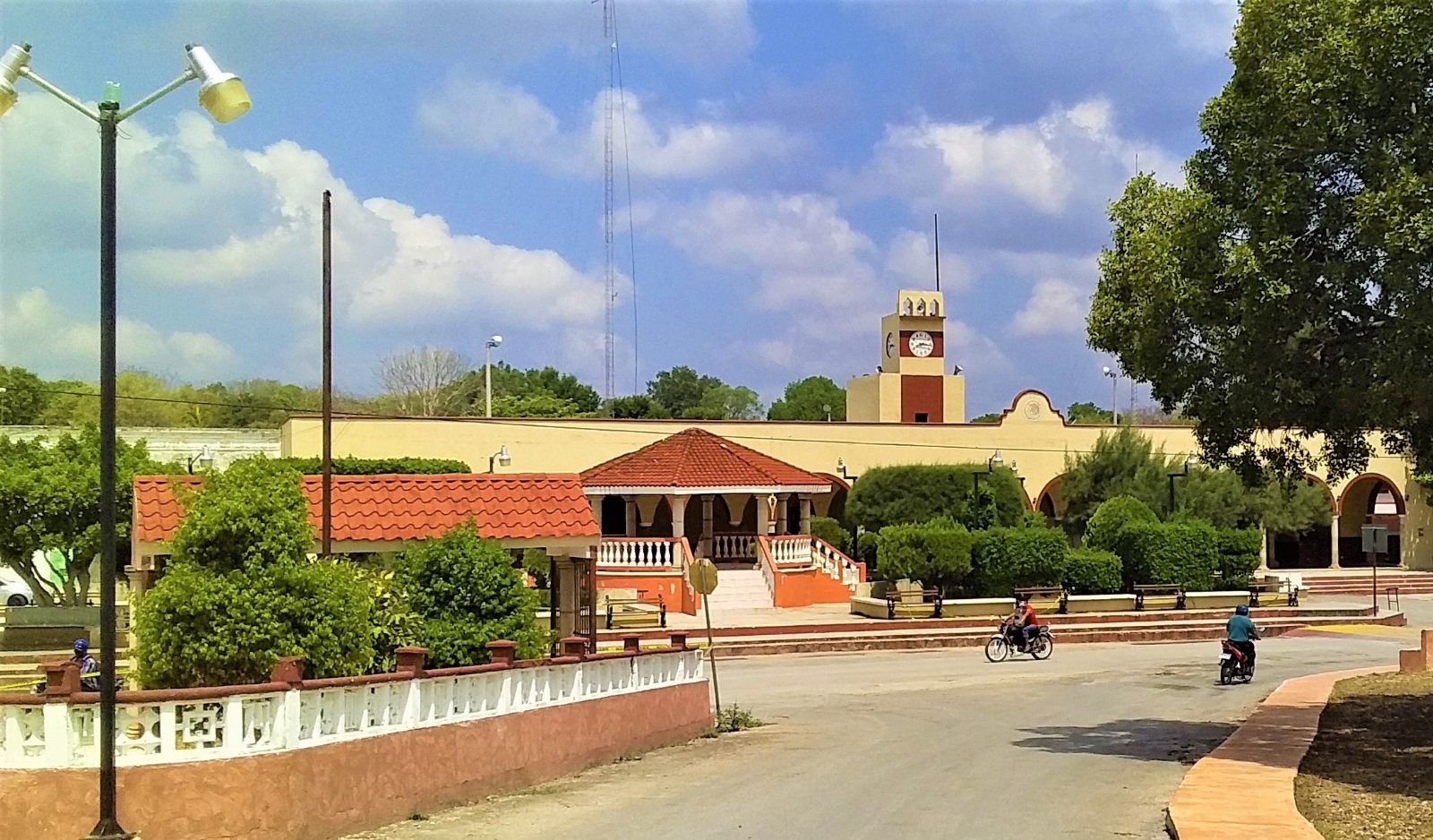 Alertan a ciudadanos por aumento de casos de COVID-19 en Sacalum, Yucatán