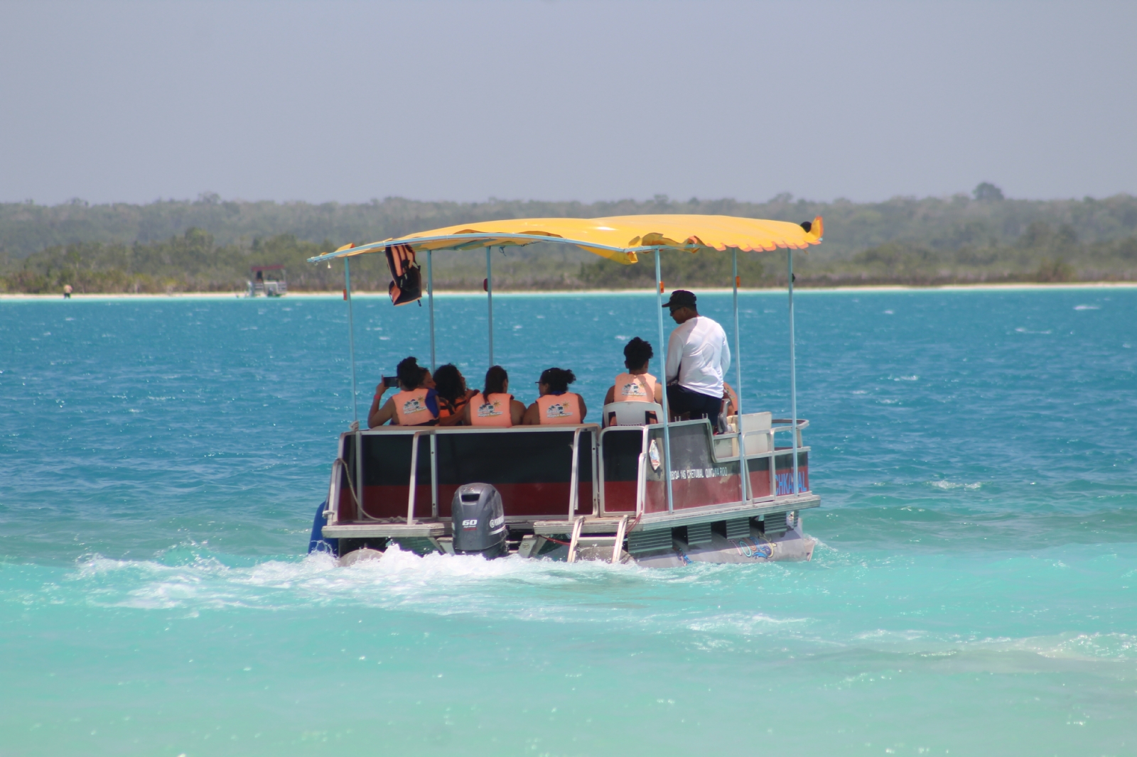 Instauran día de la no navegación en Bacalar