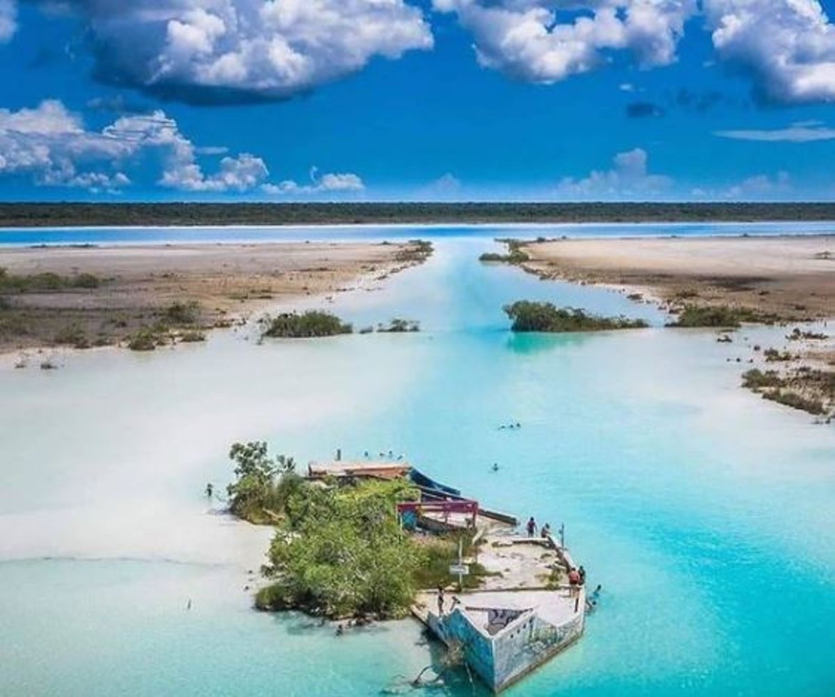 Conoce algunos datos curiosos del Canal de los Piratas de Bacalar