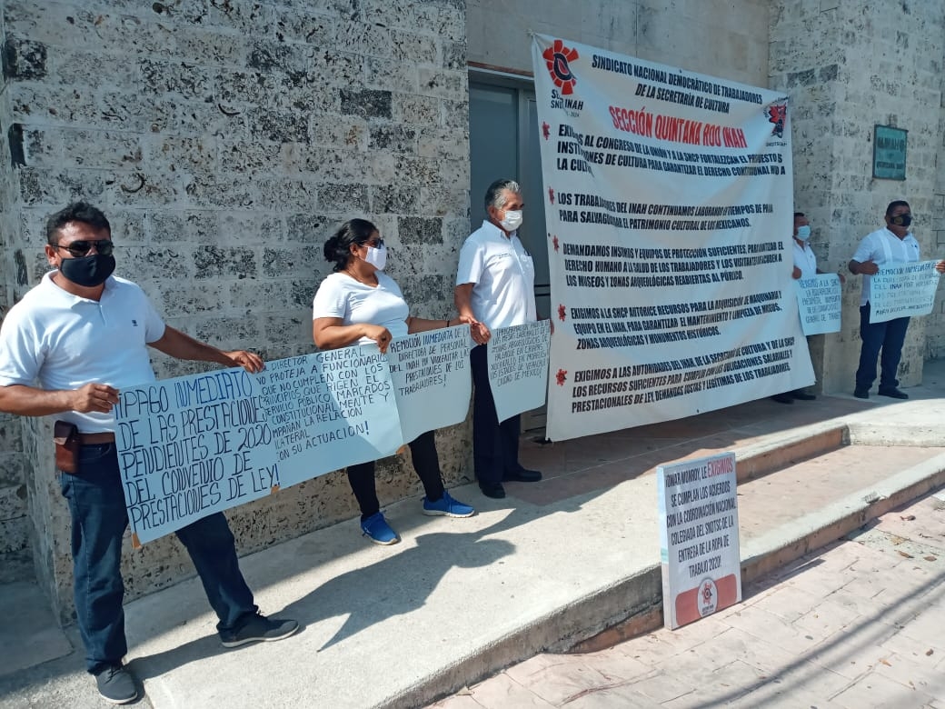 Trabajadores del INAH en Quintana Roo protestan por un mejor equipo de trabajo