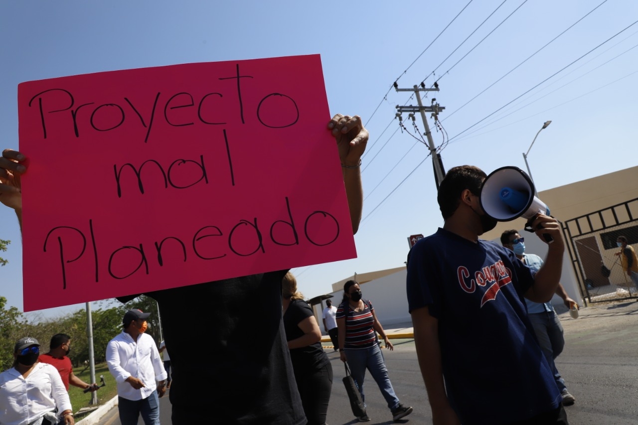 Comerciantes aseguran que se han visto afectados por la ciclovía