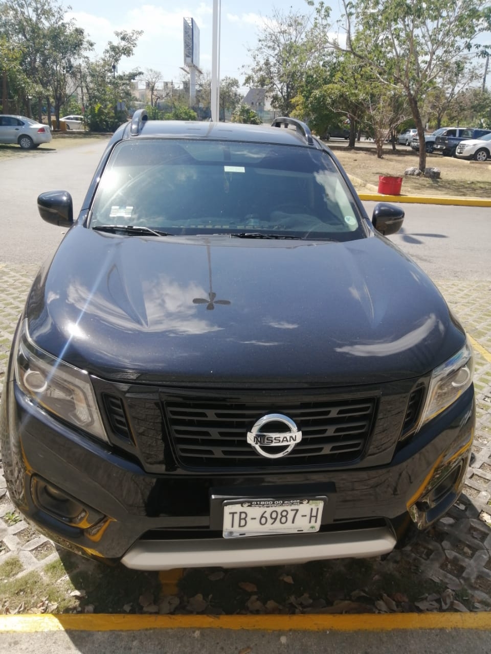 Por dejar las llaves dentro, le roban su auto en la colonia Ávila Camacho en Mérida