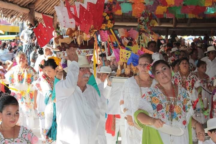 Feria del Cedral en Cozumel, tradición ligada al Día de la Santa Cruz