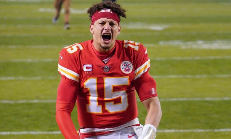 Patrick Mahomes, afirmó que ya se encuentra vacunado contra el Covid-19