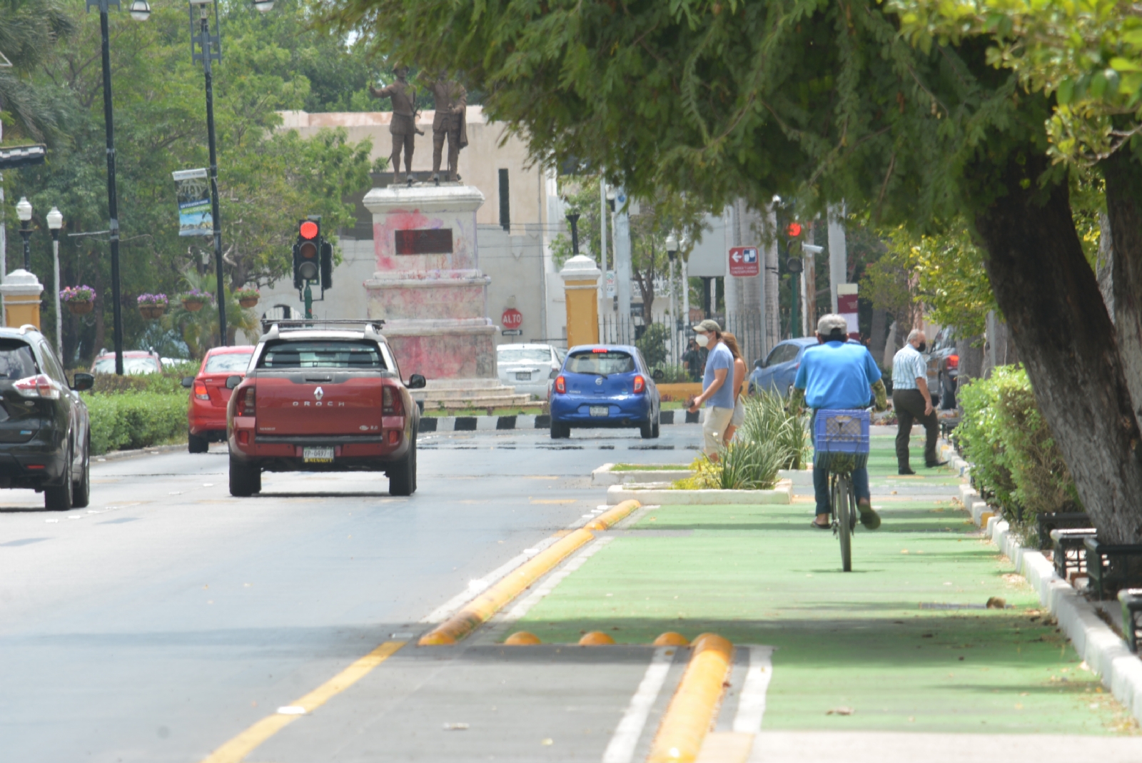 Trabajos de ciclovías en zona sur y poniente de Mérida, con avances