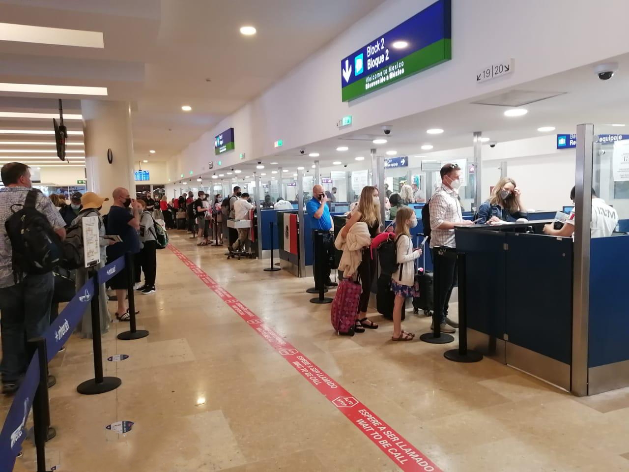 INM atiende a más de 80 mil personas en el aeropuerto de Cancún