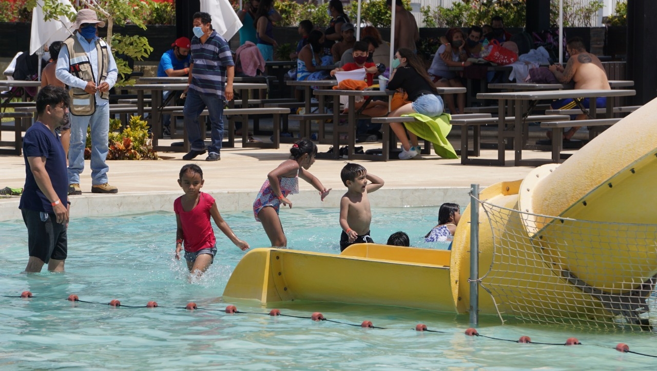 Parque Acuático en Campeche recibe a 250 personas