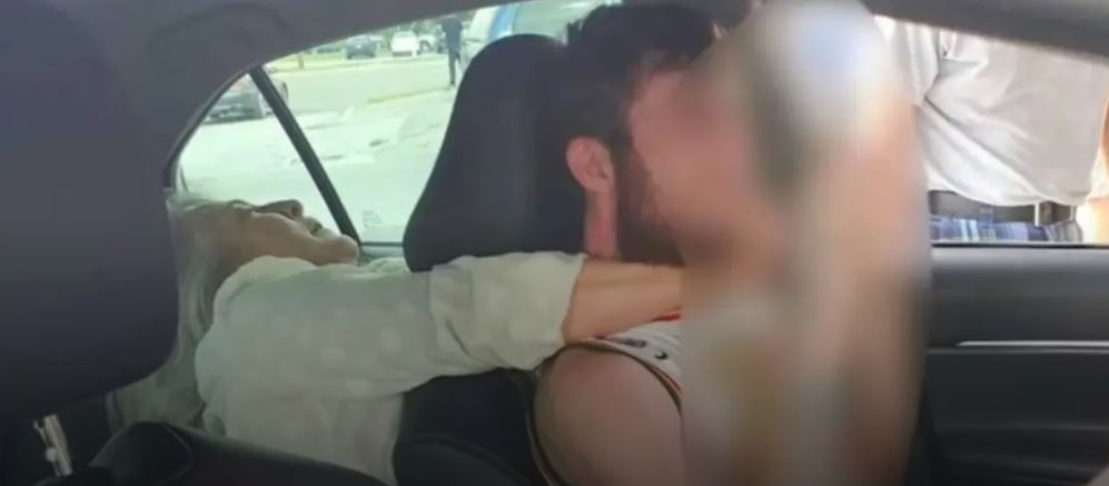 Una mujer en Florida golpeó a un conductor de Uber en Florida