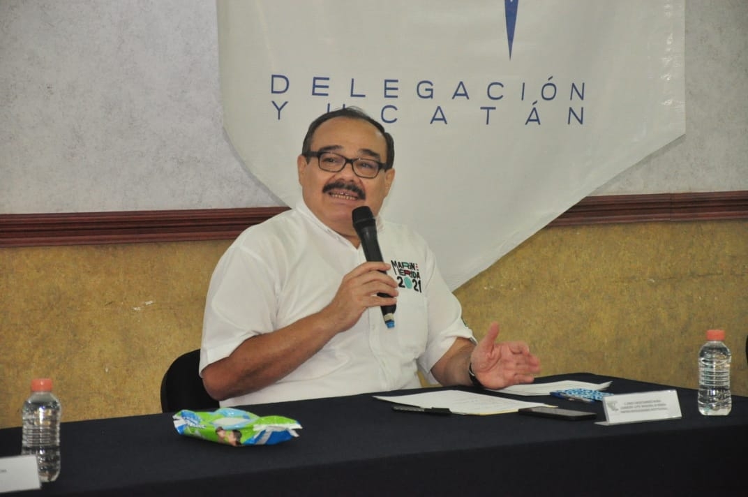 El candidato señaló que de llegar a la alcaldía, ahí será donde inicie con el vestuario del Ayuntamiento que se tendría que convertir en un icono a nivel mundial