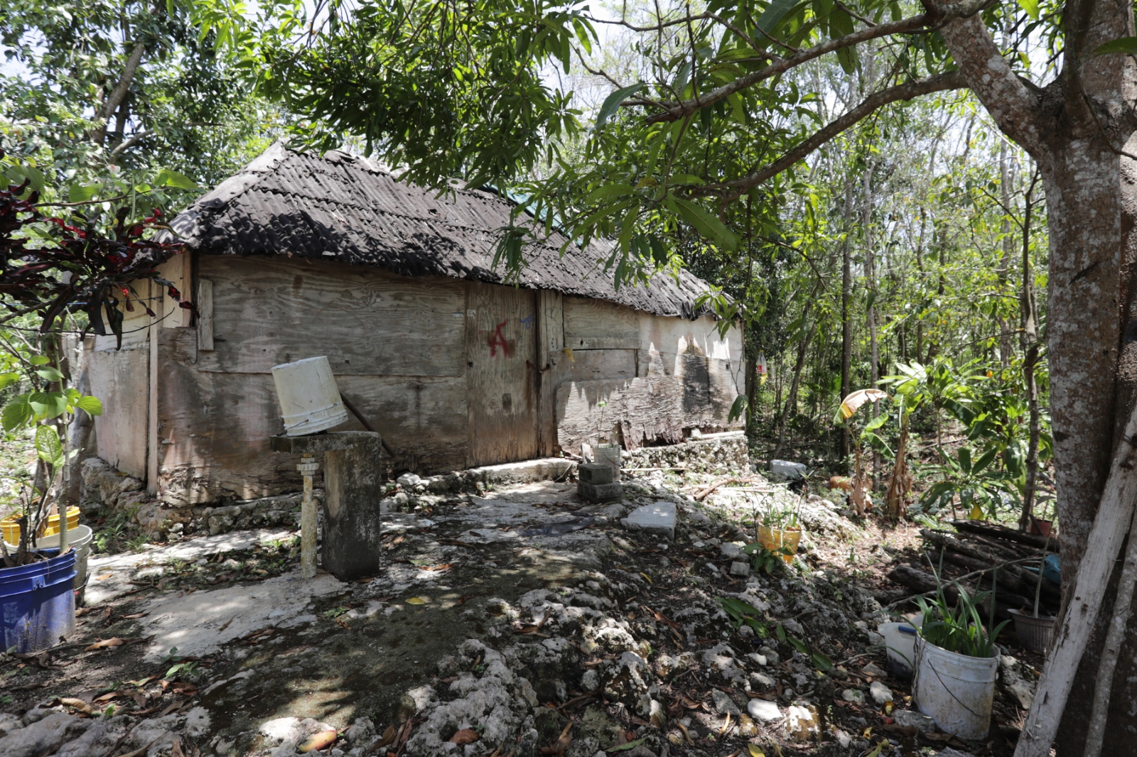 Ayuntamiento de Cancún deja sin servicios a 107 colonias irregulares