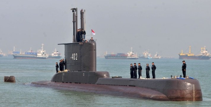 Indonesia declara hundido submarino con 53 personas a bordo