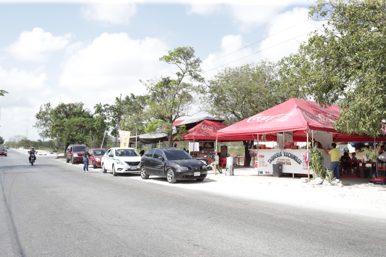 Autoridades Municipales avisaron a Bertha de este cambio el domingo, dejándola con apenas 24 horas para reorganizar sus actividades de venta y reubicación