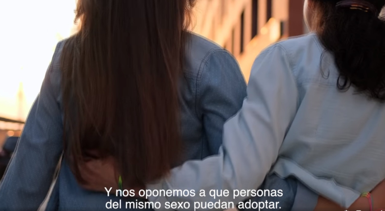 PES lanza spot en contra de la adopción homoparental