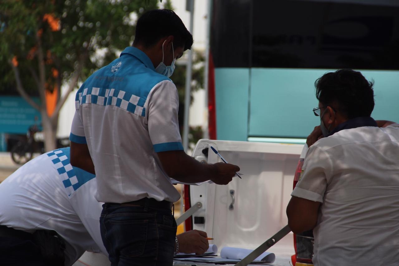 Instituto de Movilidad realiza operativo para vehículos de servicio público en Cancún