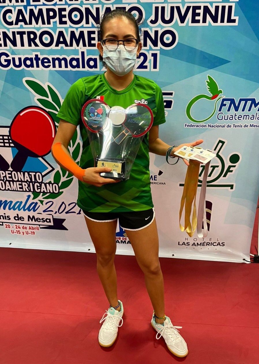 Atleta quintanarroense arrasa con Campeonato Centroamericano de tenis de mesa