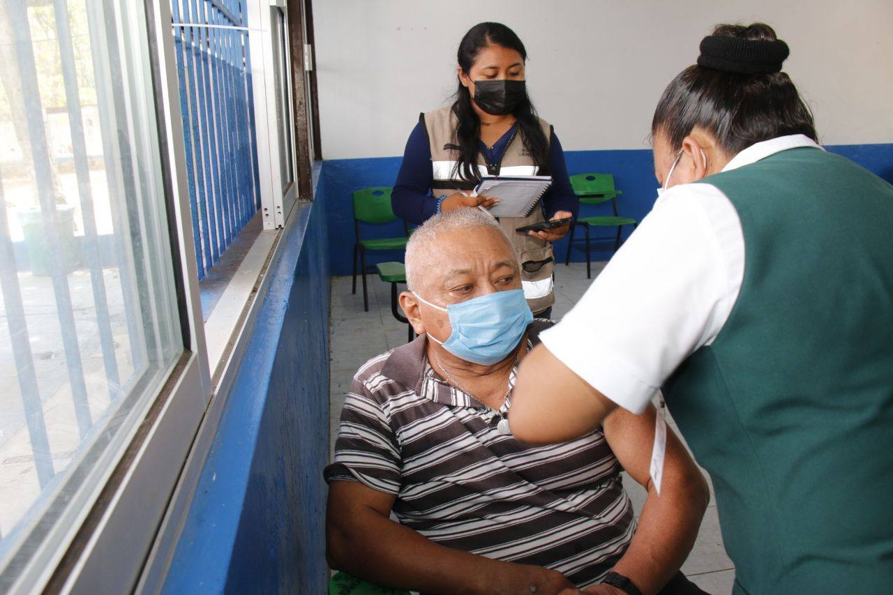 COVID-19: Este sábado llegarán más de 35 mil vacunas a Yucatán
