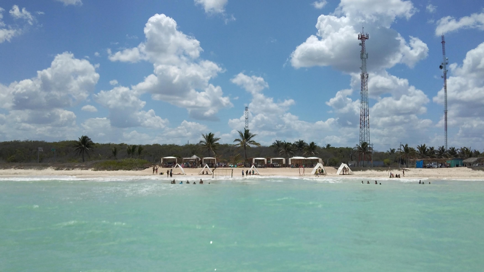 Fernando Garrido dijo que posiblemente ya no se contará con acceso a las playas públicas en un futuro, pues estos espacios son ocupados por concesionarias