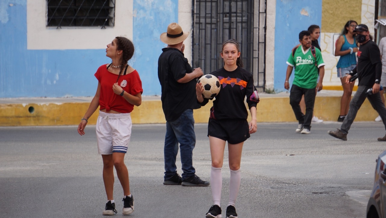 Continúan las grabaciones de Las Bravas FC en Campeche