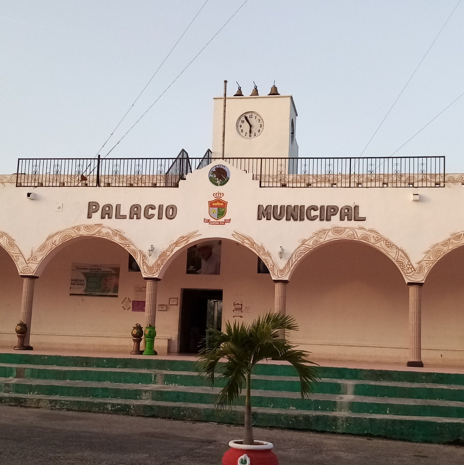 Los detalles fueron realizados por el destacado artista yucateco Lorenzo Antonio Cohuo Cruz