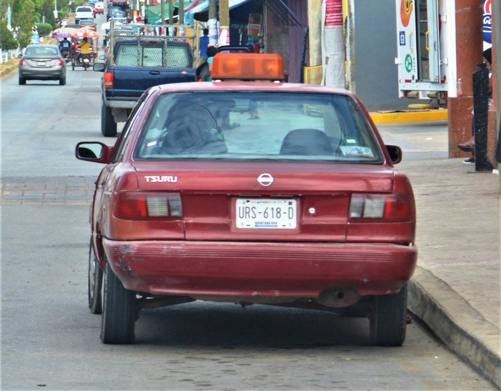 Taxistas de José María Morelos seguirán usando unidades viejas tras acuerdo con Imoveqroo