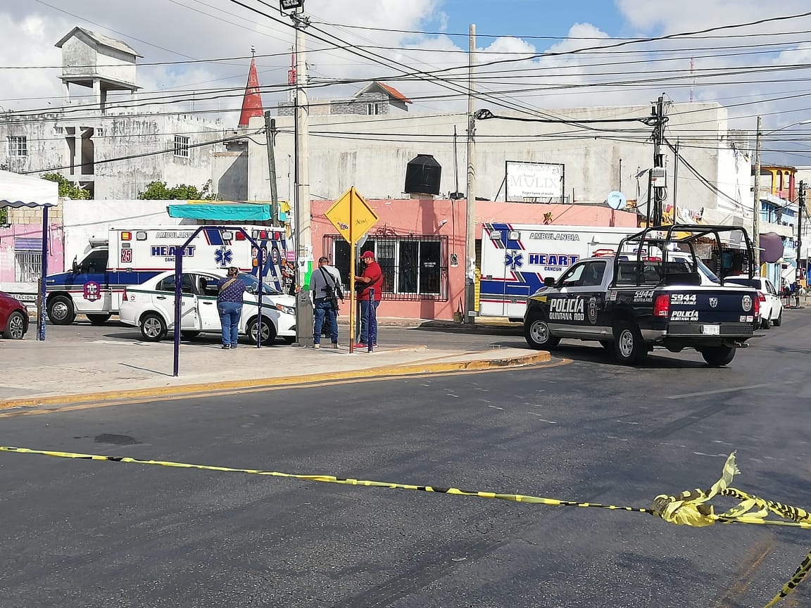 Las autoridades acordonaron la zona del ataque al taxista