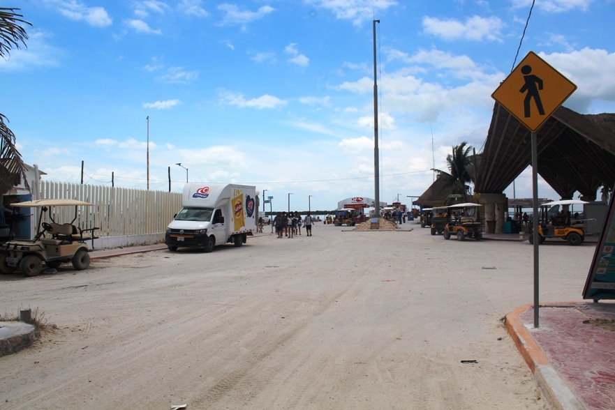 Obras de mejoramiento urbano en Holbox costaron 10 mdp; no hay evidencia de los trabajos