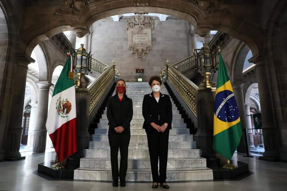 Sheinbaum recibe a Dilma Rousseff, expresidenta de Brasil; la nombra huésped distinguido