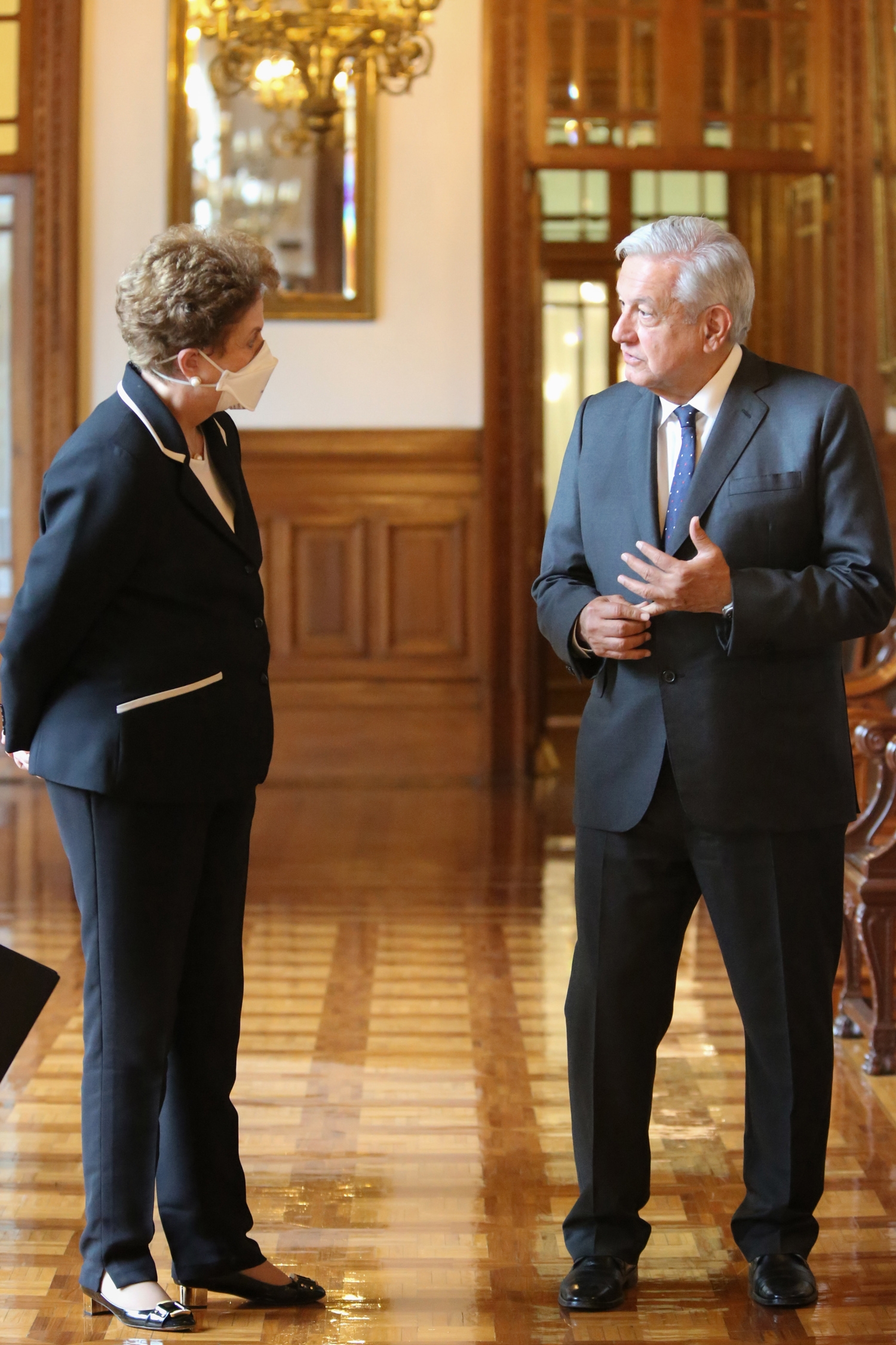 AMLO recibe a Dilma Rousseff, expresidenta de Brasil, en Palacio Nacional