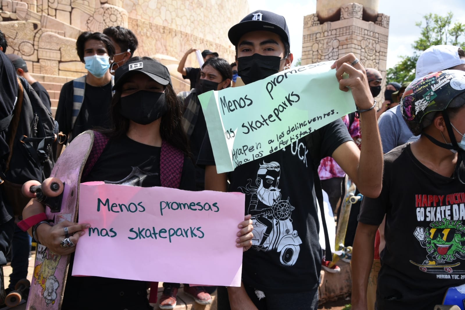 Jóvenes patinadores piden construcción de skateparks en Mérida