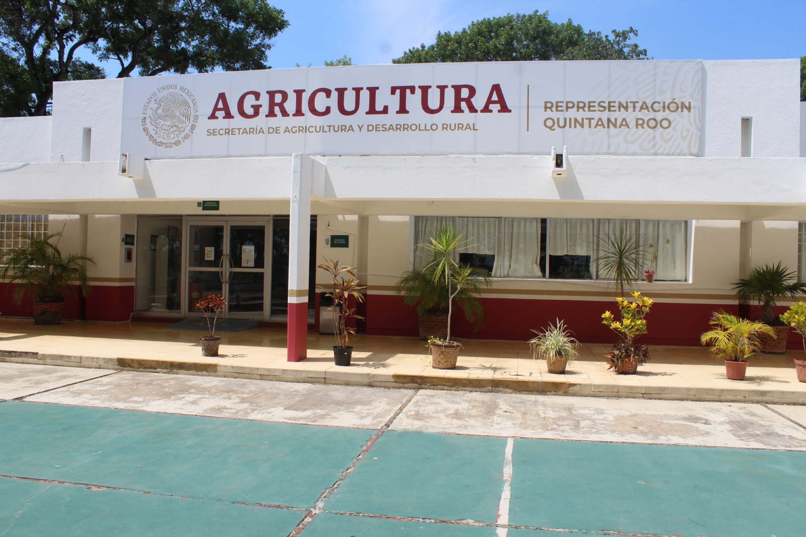 Empresarios exigen esclarecer quiebra del banco ganadero en Quintana Roo