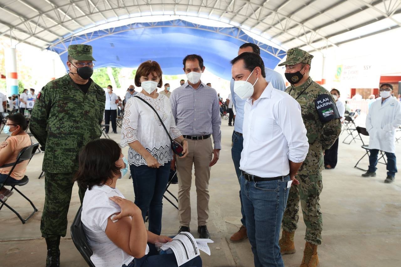 Mauricio Vila resalta la importancia de no rebasar la capacidad hospitalaria