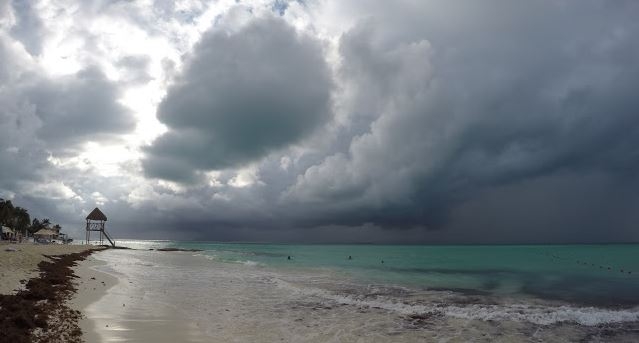 Se espera un día lluvioso para Quintana Roo