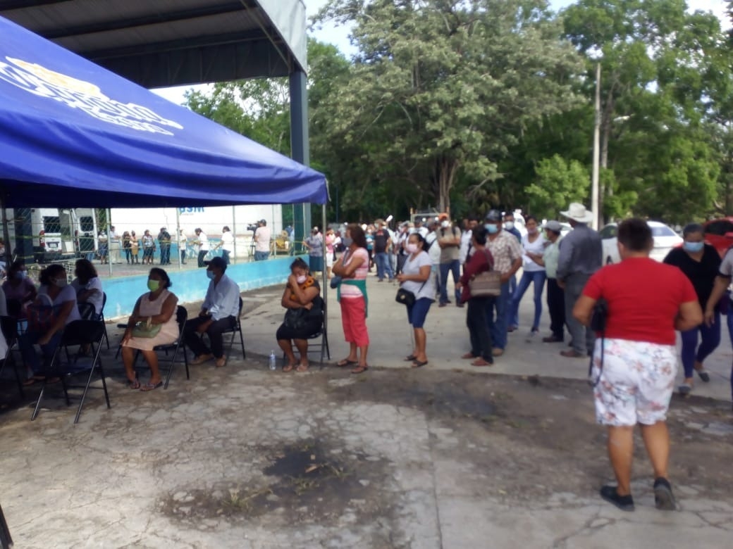 Comenzó campaña de vacunación contra el Covid-19 en Chetumal