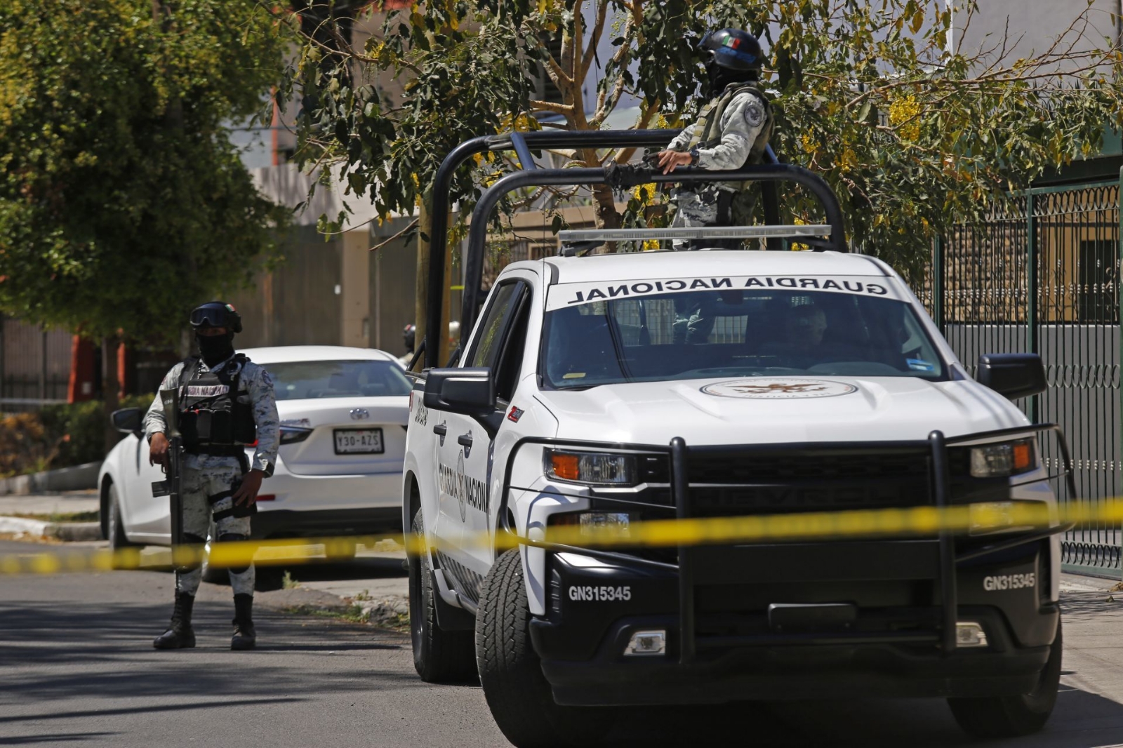 Guardia Nacional en la escena de un asesinato