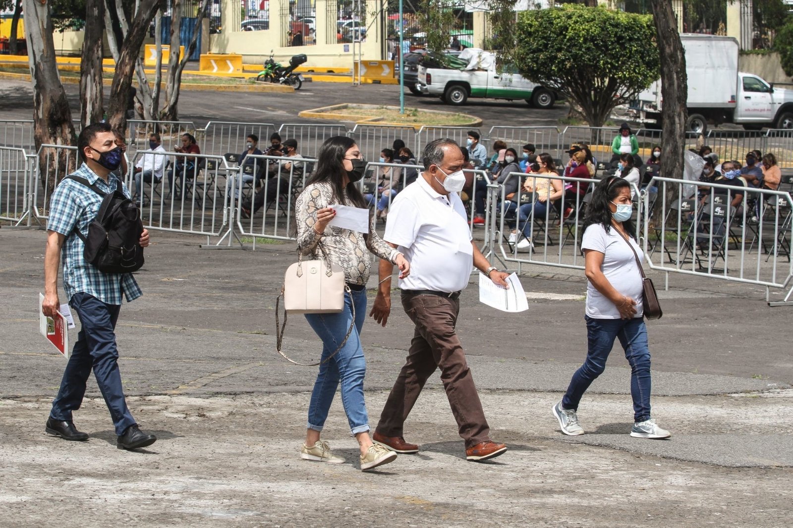 Asistentes a la campaña de vacunación de la CDMX