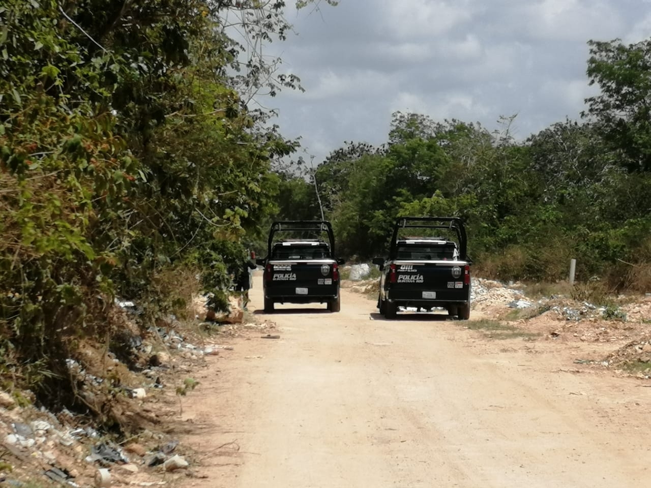 Chetumaleños encuentran manta con impactante mensaje