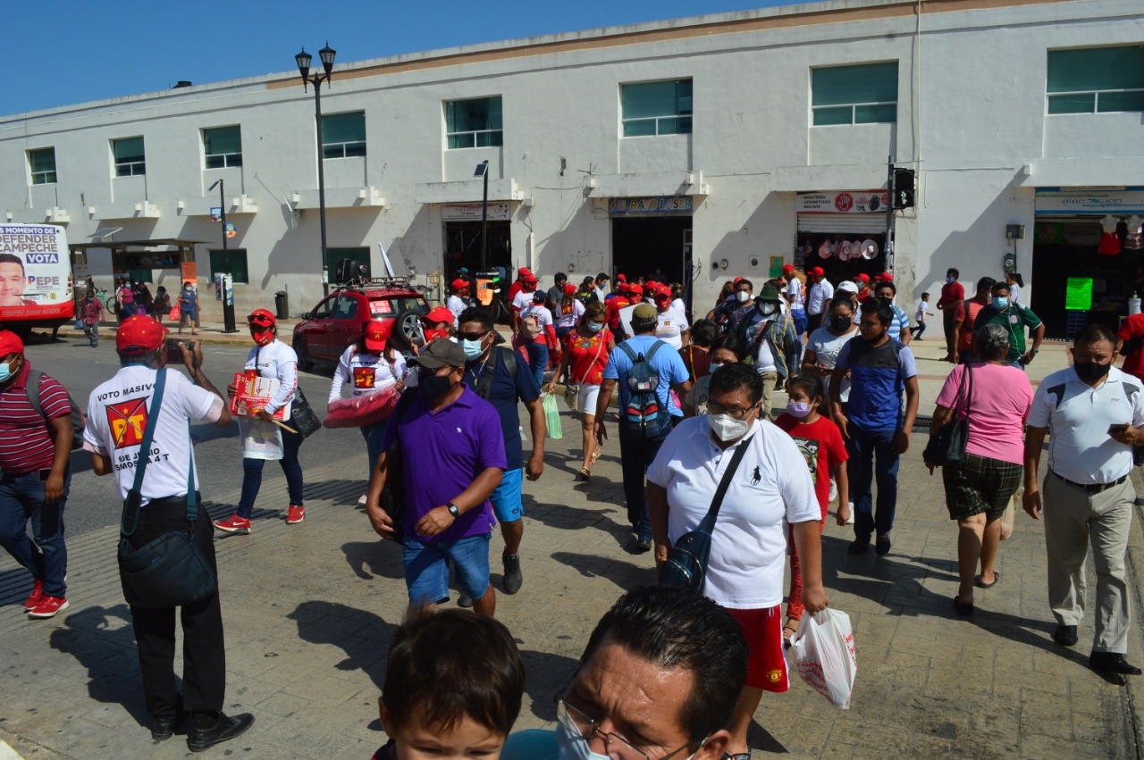 Este sábado las calles de la ciudad de Campeche lucieron abarrotadas