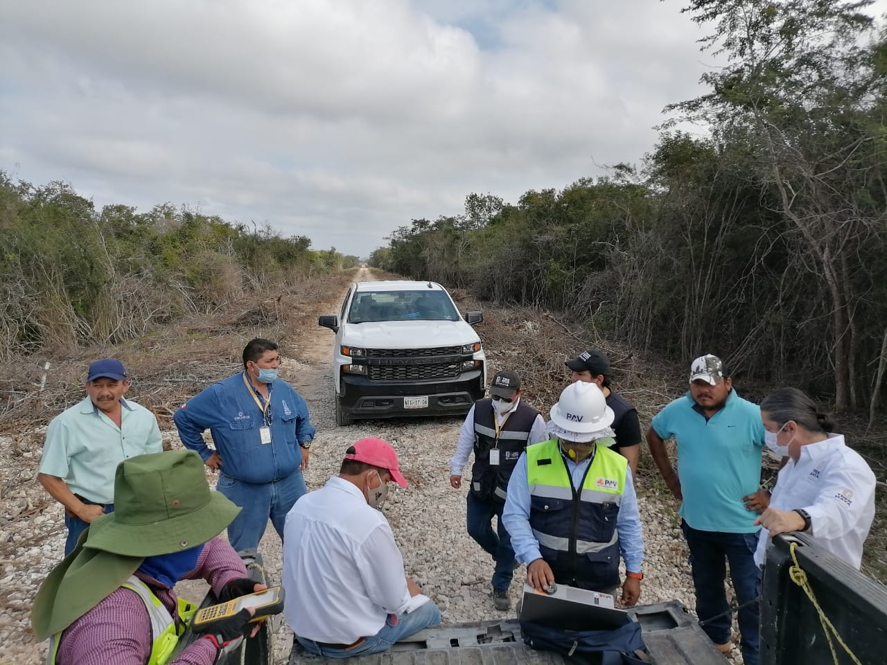 Tren Maya en Campeche: Empresa estafa a ejidatarios de Escárcega y Candelaria, denuncian