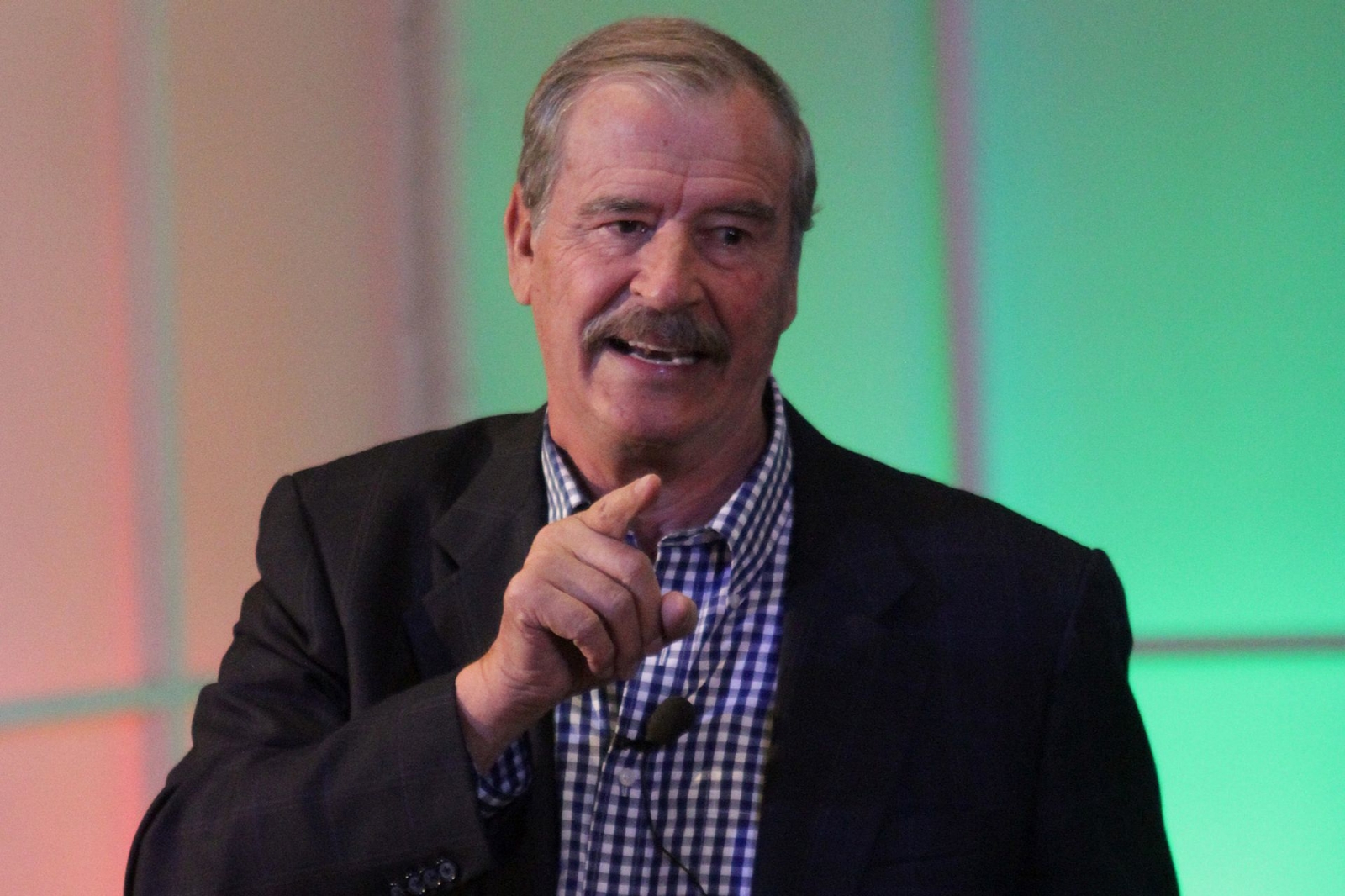 Vicente Fox critica a Layda Sansores y anuncia llegada a Campeche