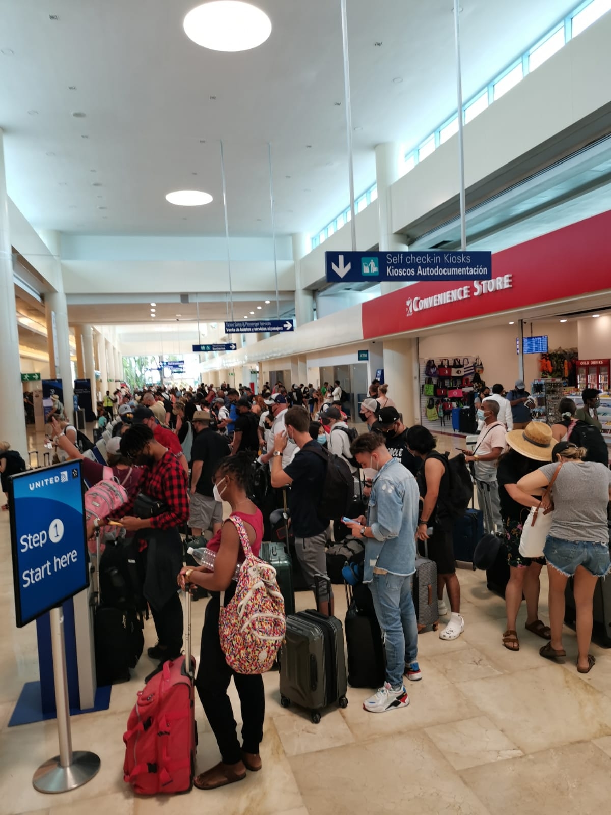 Aeropuerto de Cancún aumenta a 34 días seguidos con más de 300 vuelos diarios